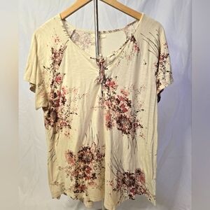 Maurices XL Floral Lace-Up V-Neck Varsity Tee Short Sleeve Striped Top